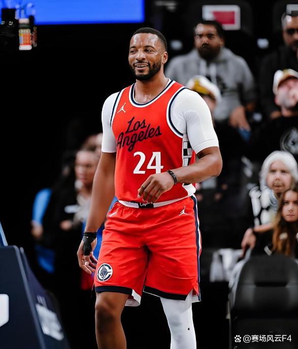 好博体育-里程碑夜！奥兰多魔术扳平良机，NBA常规赛国际比赛日刷纪录，气氛紧张，轮换策略成焦点